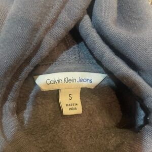 Calvin Klein cropped hoodie